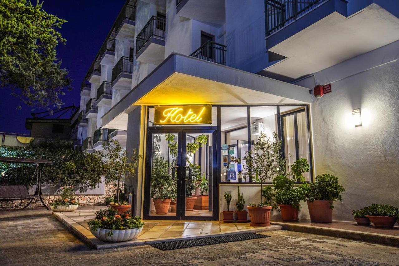 Hotel Murgia Santeramo in Colle Exterior photo