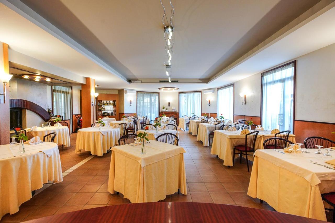 Hotel Murgia Santeramo in Colle Exterior photo