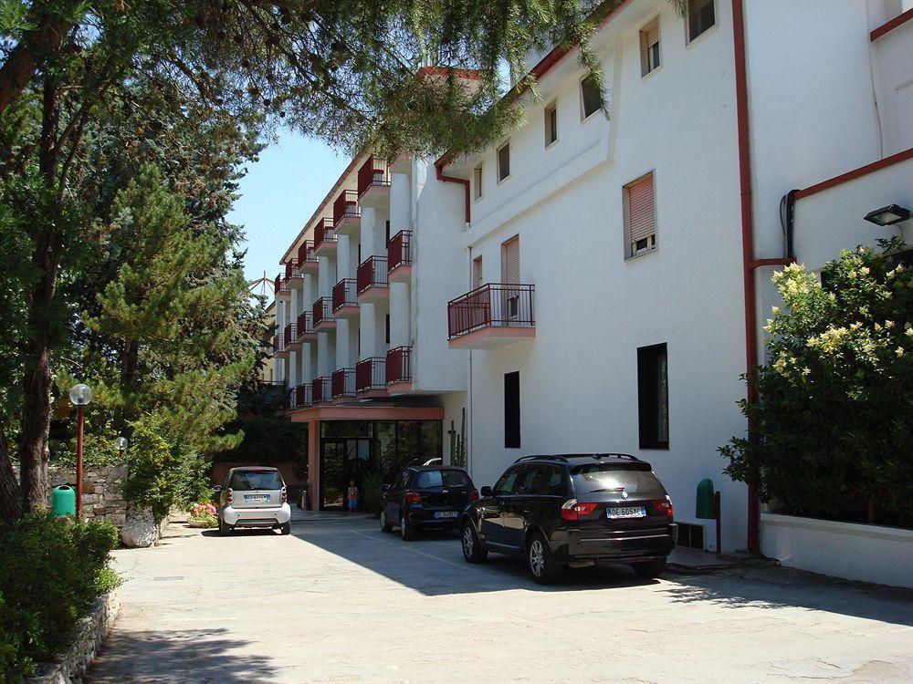 Hotel Murgia Santeramo in Colle Exterior photo